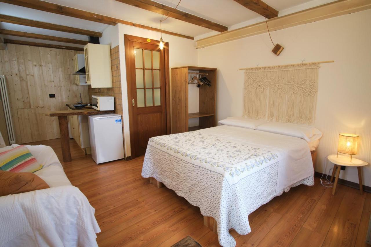 Bed and Breakfast Casa Toma Masera Exterior foto